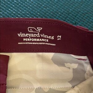 Vineyard Vines Performance Shorts - Maroon and Cream